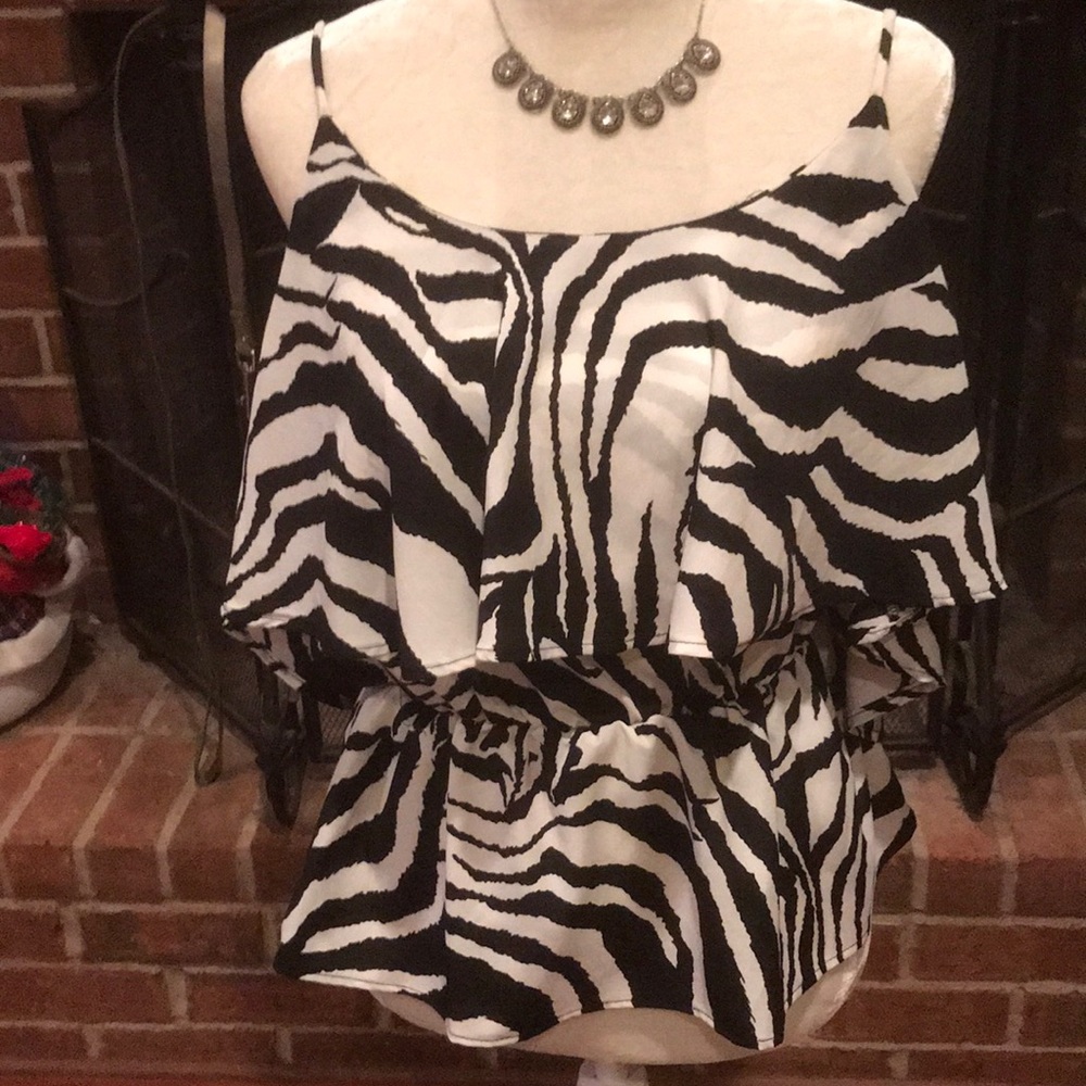 My Story ladies top size medium